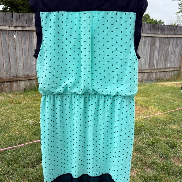 Pretty Sleeveless Polka Dot Dress Ladies 20W - Picture 2 of 3